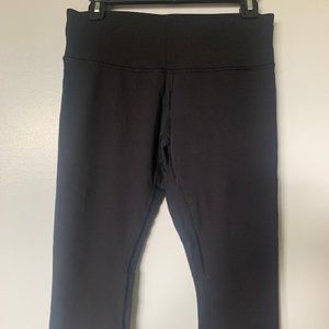 Lululemon, capri leggings, black, size 8